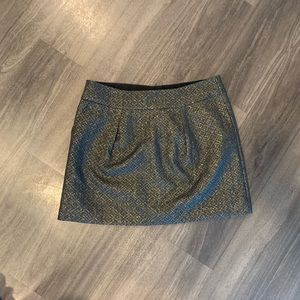 Ann Taylor LOFT - New With Tags - Black and Gold Metallic Skirt